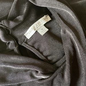 Green Envelope Black Long Sleeve Blouse, Size M